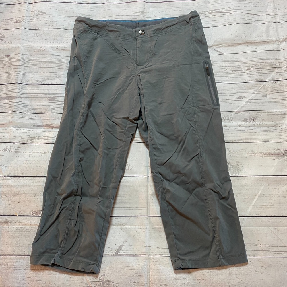 Columbia Capri Hiking Camping Fishing Pants/Shorts Light Gray Women's Size 4